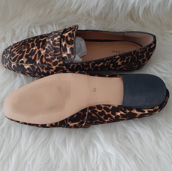SOLD!!Halogen leopard loafer size 8M - Picture 2 of 8